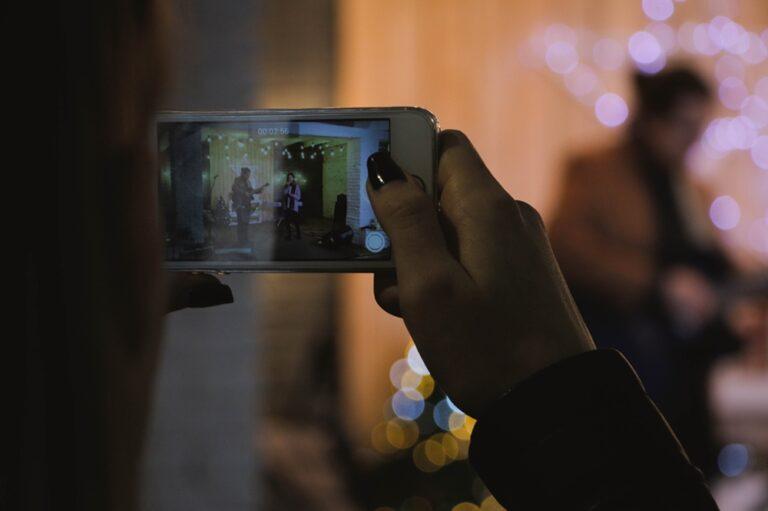 How To Add The Slow Mo Effect To Your TikTok Video